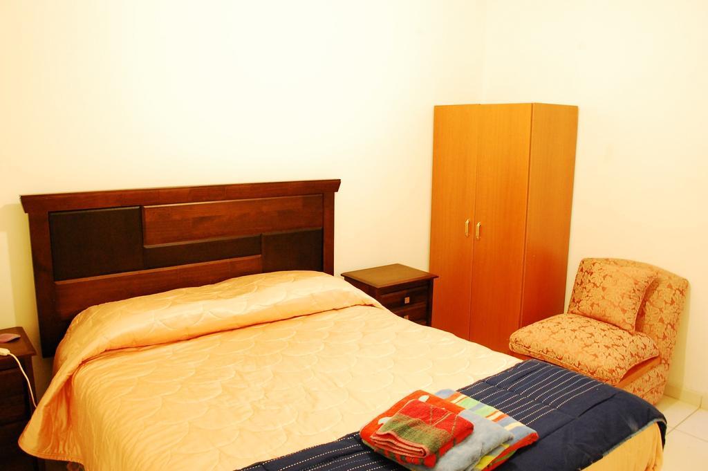 אריקה Hostal Portales חדר תמונה